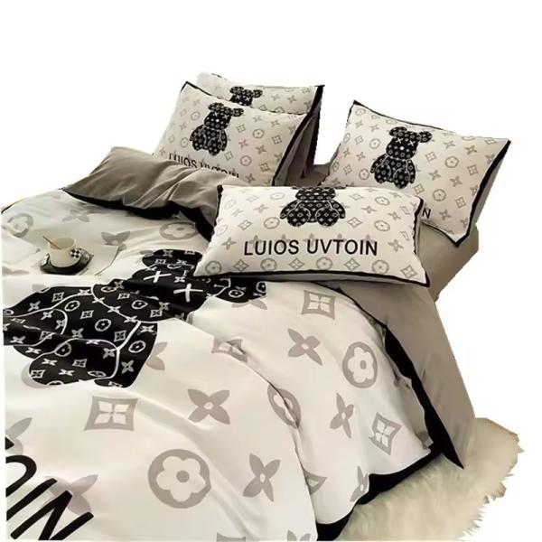 180GSM Cartoon White Bear Head Bear Design Bedding Sets Collection Fitted Sheet