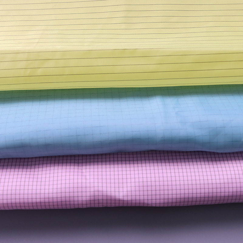 1.65 Meters Width Electrostatic Discharge Fabric For Anti Static Clothing EN 1149 Standard
