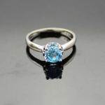 White Gold Plated Silver Round 5.5mm Garnet Cubic Zirconia Engagement Ring(F15)