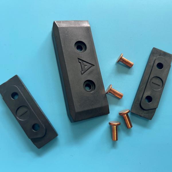 Artos Brand Stenter Textile Machine Components Sliding Pad Carbon Peek Material