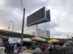 975W/M2 AC240V Outdoor LED Advertising Screen P4 320*160mm SMD1921