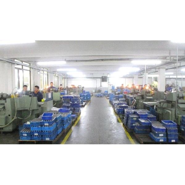 LMF25UU 25mm Round Flange Type Linear Motion Bearing Slide Bushing for Automatic Machinery