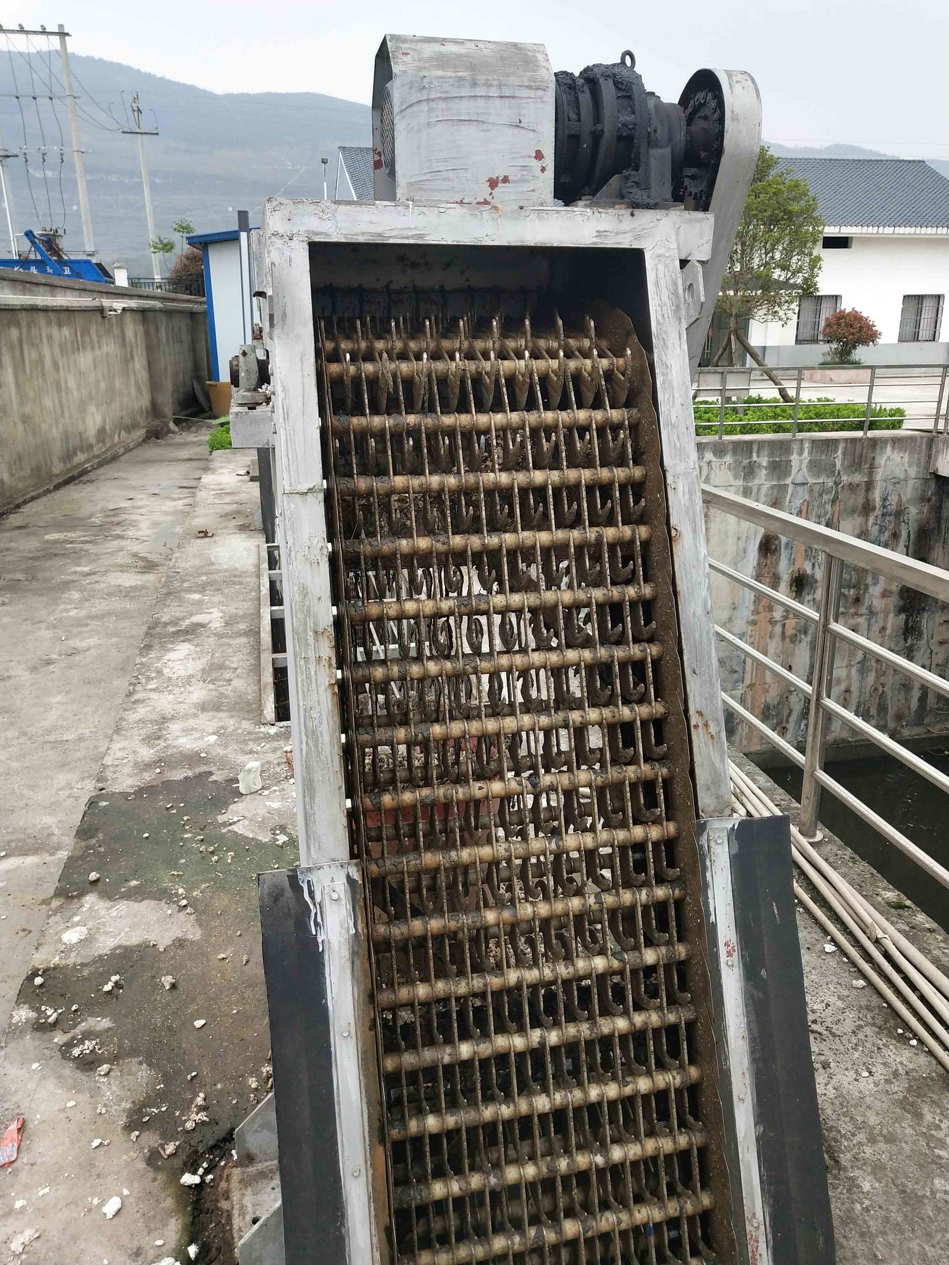 Wastewater Mechanical Bar Screen , SS304 Coarse Bar Screen