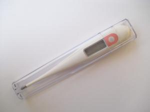 Wholesale 4-digit display thermometer Digital Pen Thermometer 1.55v 0.15mv from china suppliers