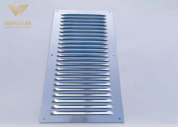 Ventilation 304 Stainless Perforated Sheet SS Louver Punching Metal Gutters Mesh