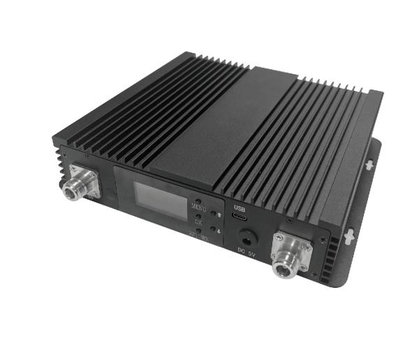 Tri Band 900 1800 2100MHz Digital Band Selective Repeater Customized for signal