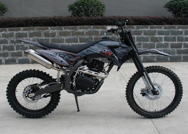 Apollo Style 250cc Dirt Bike Motorcycle Black With Manual Transmission 8L Oil