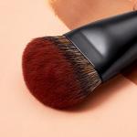Jessup 1pc Black Smoothie Angled Foundation Brush MUL02
