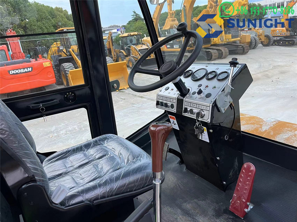 12.3 Ton Road Machine SR12-B6 Single Drum Road Roller Compactor With Diesel Engine