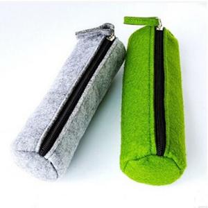 China Cylindric Felt Zipper Soft Pencil Pouch Eco-Friendly Waterproof Single Layer on sale