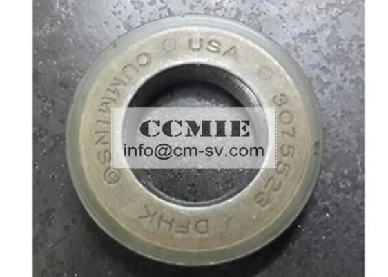 Industry Truck Generator Cummins Engine Parts Fuel Pump Front Oil Seal One year warranty