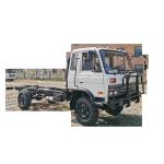 Off Road Vehicle Euro 3 Standard 6 Speed Multifunctional Chassis Cargo Tank Type