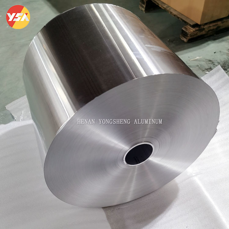 8006 7 - 60 Micron Aluminium Jumbo Roll Household Aluminum Foil for Fast Food
