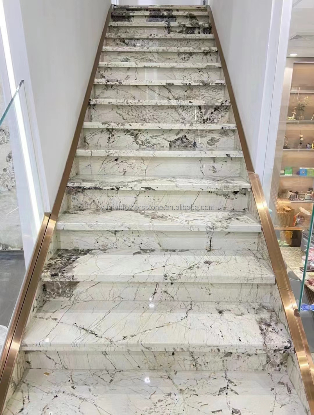 Natural Stone Stairs in Modern European Style with Cut-to-Size Big Slab Polished Tiles