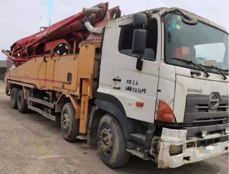 Used Concrete Pump Putzmeister 49 Meter Second Hand Heavy Equipment