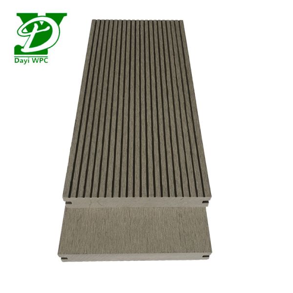 100% Recyclable WPC Decking Outdoor Waterproof Garden Pool Decking Composite Flooring