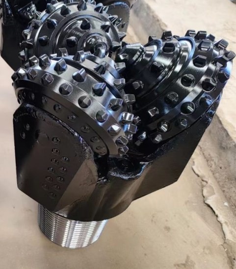 17 Inch IADC537 Tricone Rock Bit For Mining And Geological Exploration Drilling Bits