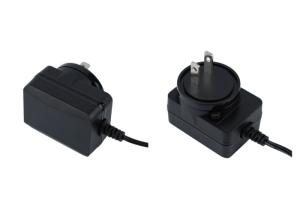 China Plastic Case Wireless Solar AC DC Power Adapter Universal Plug Charger UK EU US on sale