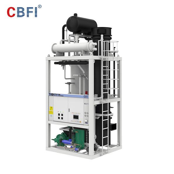 Transparent Solid Flat Cut Ends Tube Ice Machine Spain 30 Tons / Day For Drinks