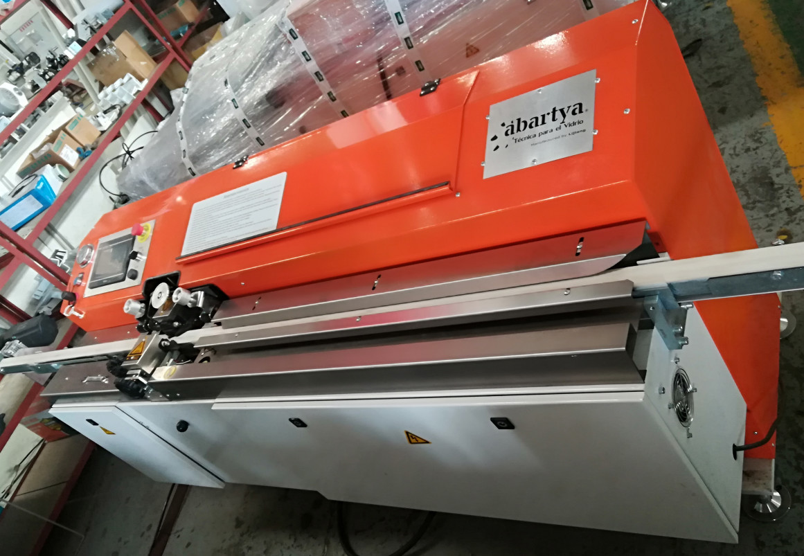 Insulating Glass Butyl Extruder Machine Butyl Rubber Sealing Tape Coating Machine