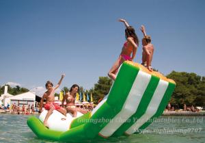 Wholesale Inflatable Water Floating Leisure Water Totter Floating Spinner (CY-M2033) from china suppliers