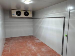 Wholesale 220-380V Cold Room Chiller 0.6mm 0.8mm White Colorbond Commercial Cold Rooms from china suppliers