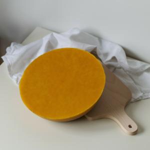 Wholesale Beekeeping Yellow Organic Pure Natural Beeswax 100% pure Beeswax Block from china suppliers