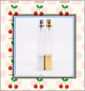 China special shape custom design cheap black and red glass perfume bottles with pump on sale