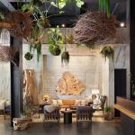 Anti Aging Artificial Potted Plants Green Leaf Bar Music Restaurant Hanging