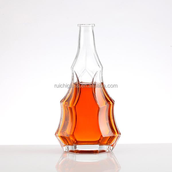Industrial Customize Sealing Type Glass Bottles for Fashionable Whisky Vodka and