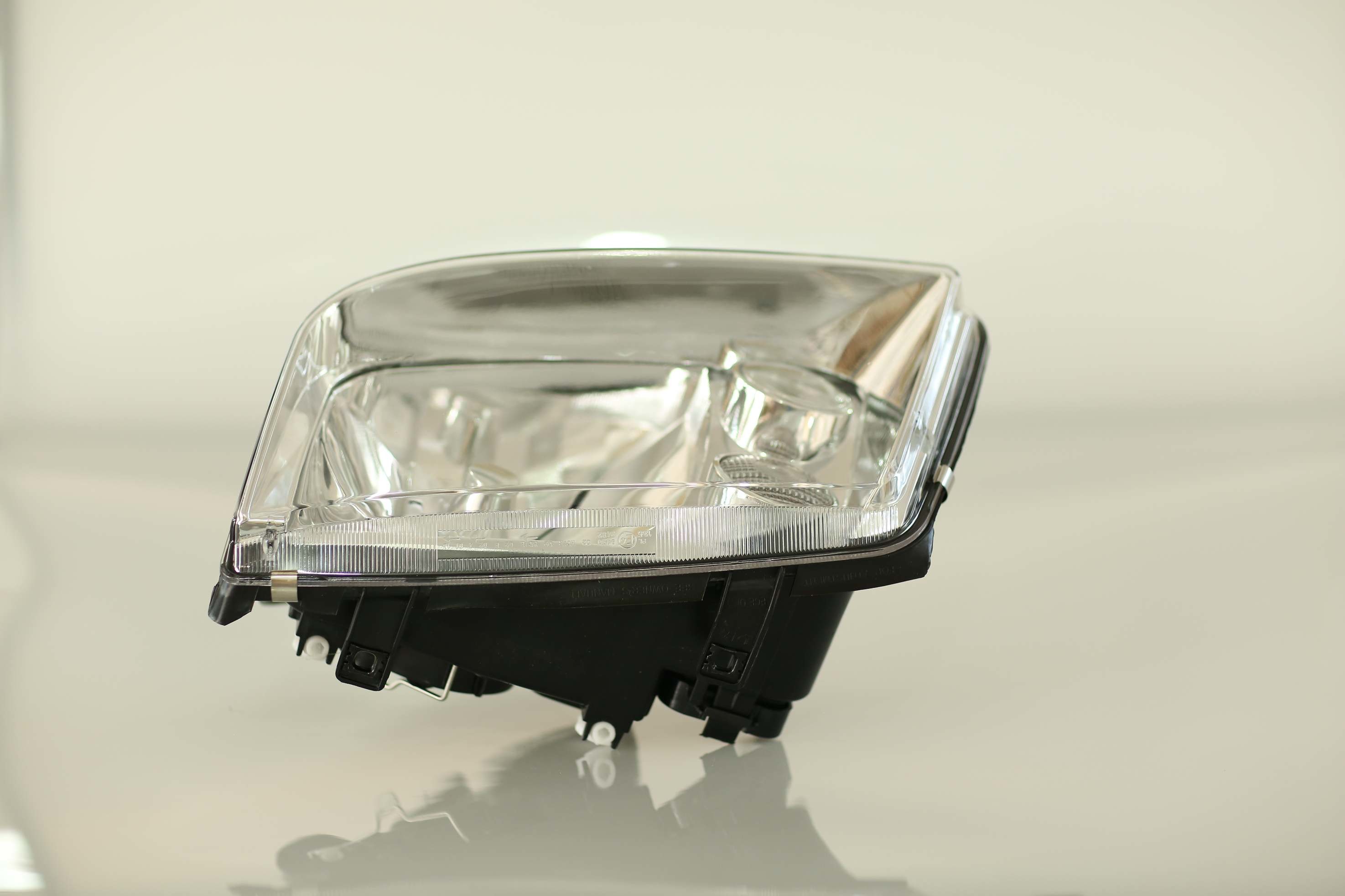 1J5941017/18AH 2006 2007 2008 Vw Bora Xenon Headlights Replacement