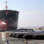 2.0m*15m Anti Bursting Ship Launching Marine Rubber Airbag