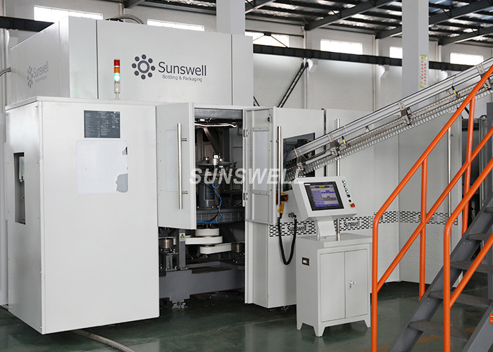 Preform Pet Automatic Blow Molding Machine Stretch Beverage Plastic Bottle