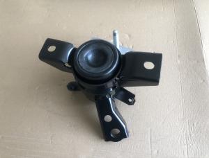Wholesale 12305-21020 Car Engine Mounting For Toyota IST NCP6 1.3 12305-0M030 123050M030 from china suppliers