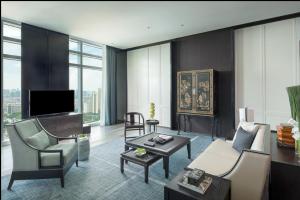 Wholesale Modern Hotel Restaurant Furniture With Fabric Top Assembly from china suppliers