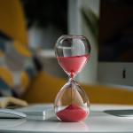 Hand Blown Hourglass , Colored Sand Hourglass Timer 5 Minute