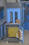 Semi-auto PET Juice/Water Bottle Blowing Machine Blow Molding Machine at