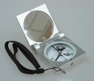 Wholesale Silver Color Survey Instruments' Accessories Geology Metal Handheld Compass from china suppliers