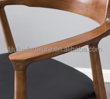 Solid Wood Upholstered Dining Chairs in Classical Nordic Style for Dining Room and Living Room