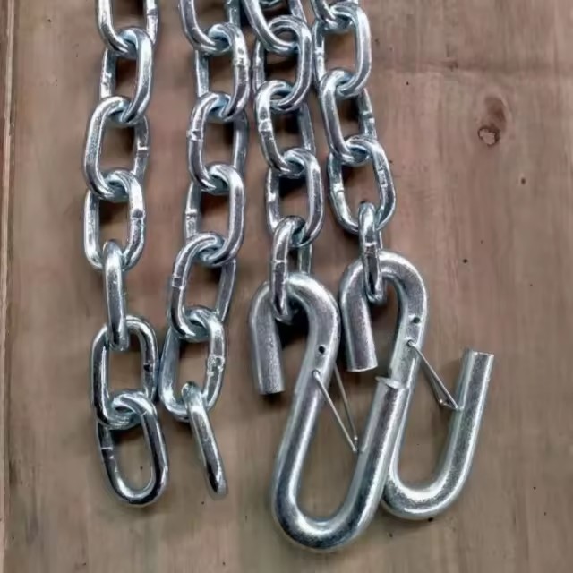 Blue and White Zinc Coated 5000 lbs Trailer Safety Chain with Customizable Options