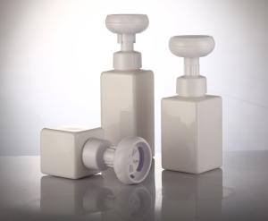 Wholesale Square Shampoo And Conditioner Bottle Foam Pump Bottle Pump Top Dispenser 250ml-650ml from china suppliers