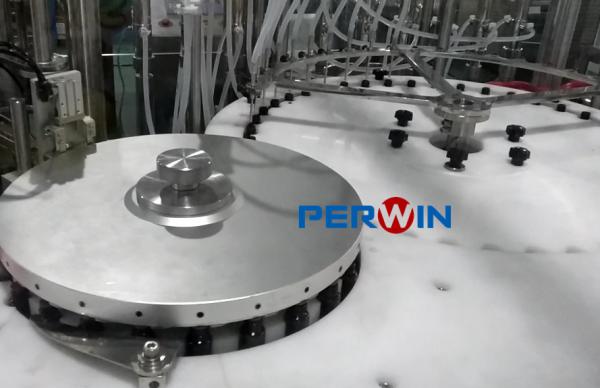 High Efficiency Vial Filling Line / Circumferential Follow Up Filling Machine