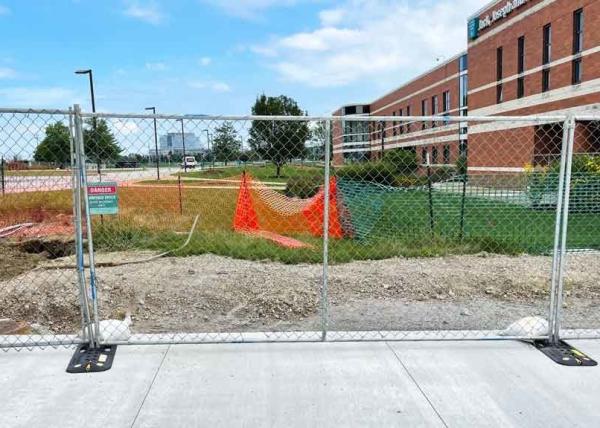 11.5 Ga Temporary Security Fencing Diameter Outer Pipes 38mm Chain Link Panels
