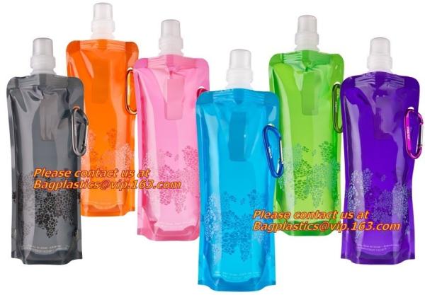 Spouted flexible foldable water bag with carabiner for running, flexible