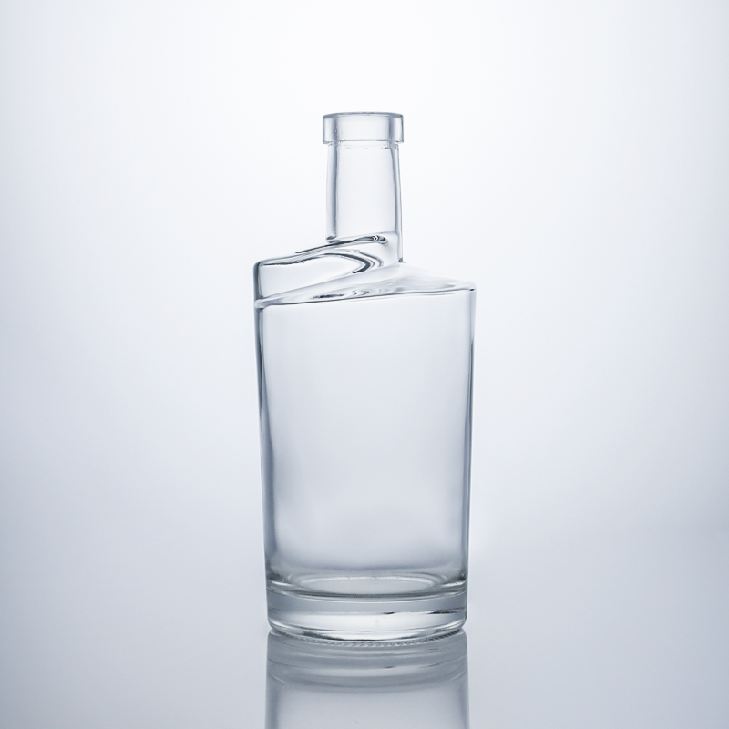 Super Flint Glass Custom Mountain Base 750ml Whisky Rum Glass Liquor Bottle for Vodka Gin