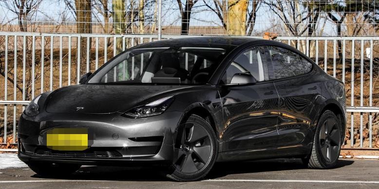 Tesla Model 3 Rear-Wheel Drive Best Midsize Car Electric 264 Horsepower