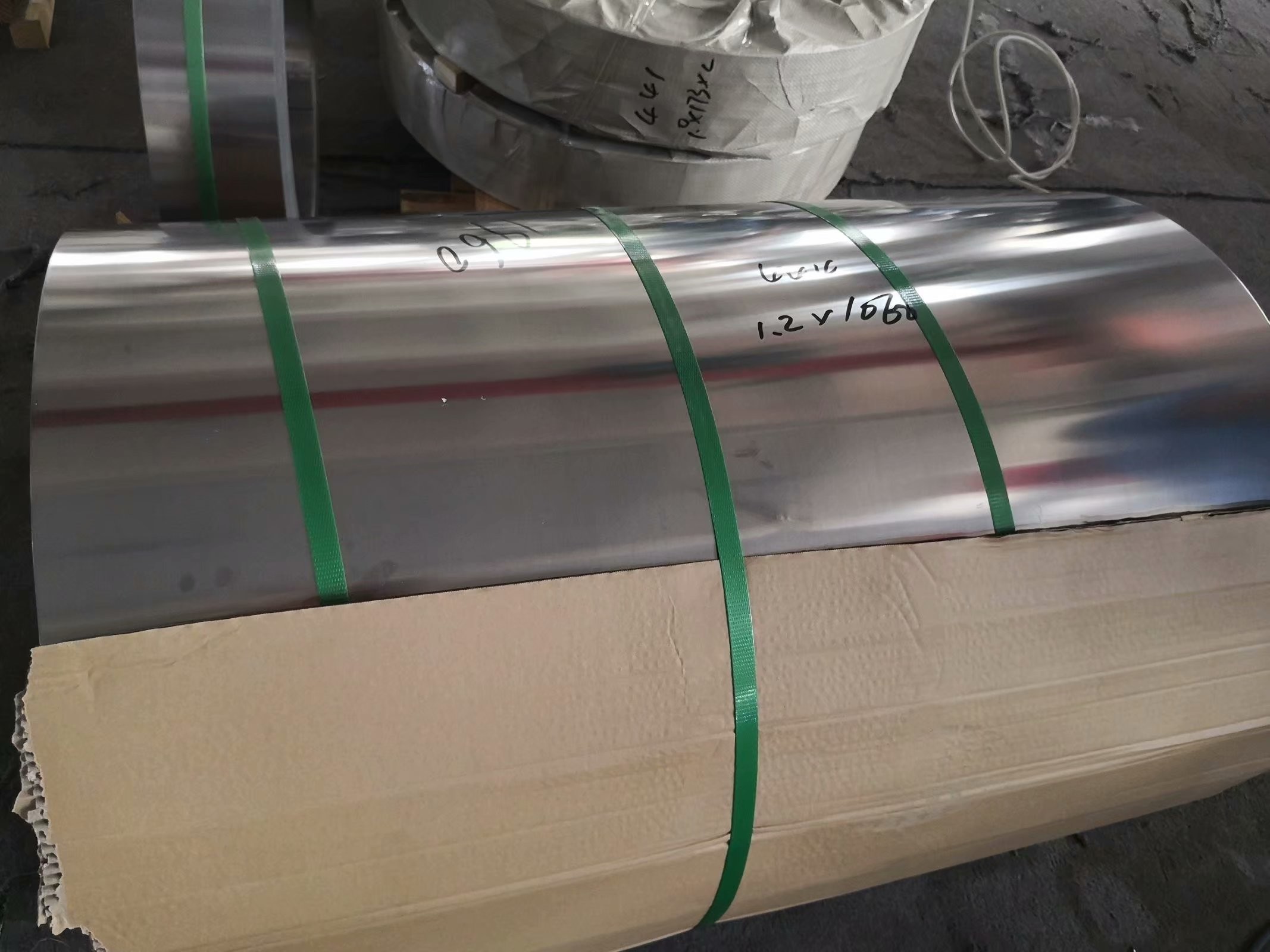 AISI 441 Stainless Steel Sheet 2D Finished Cold Rolled DIN 1.4509 Stainless Sheet