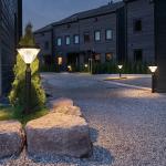 Durable LED Solar Pathway Lights For Yard Landscape Decoration 3000k 6000k