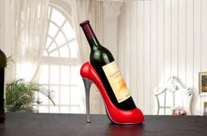 China Non Toxic Resin Ornament Crafts , Custom Color Wine Bottle Holder on sale