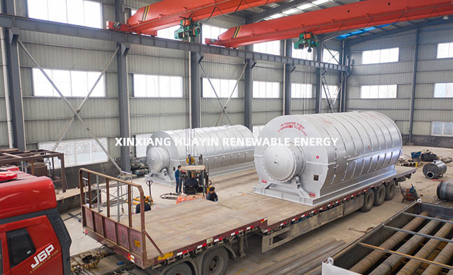 Small 500kg Waste Plastic Tyre Pyrolysis Machine To Convert Plastic Into Fuel Gas